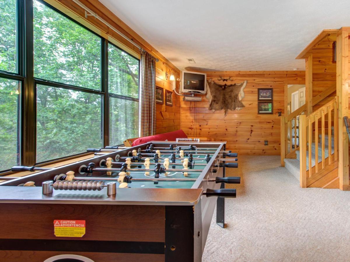 Great Expectations, 3 Bedrooms, Fireplace, Pool Table, Hot Tub, Sleeps 10 Гатлинбург Экстерьер фото